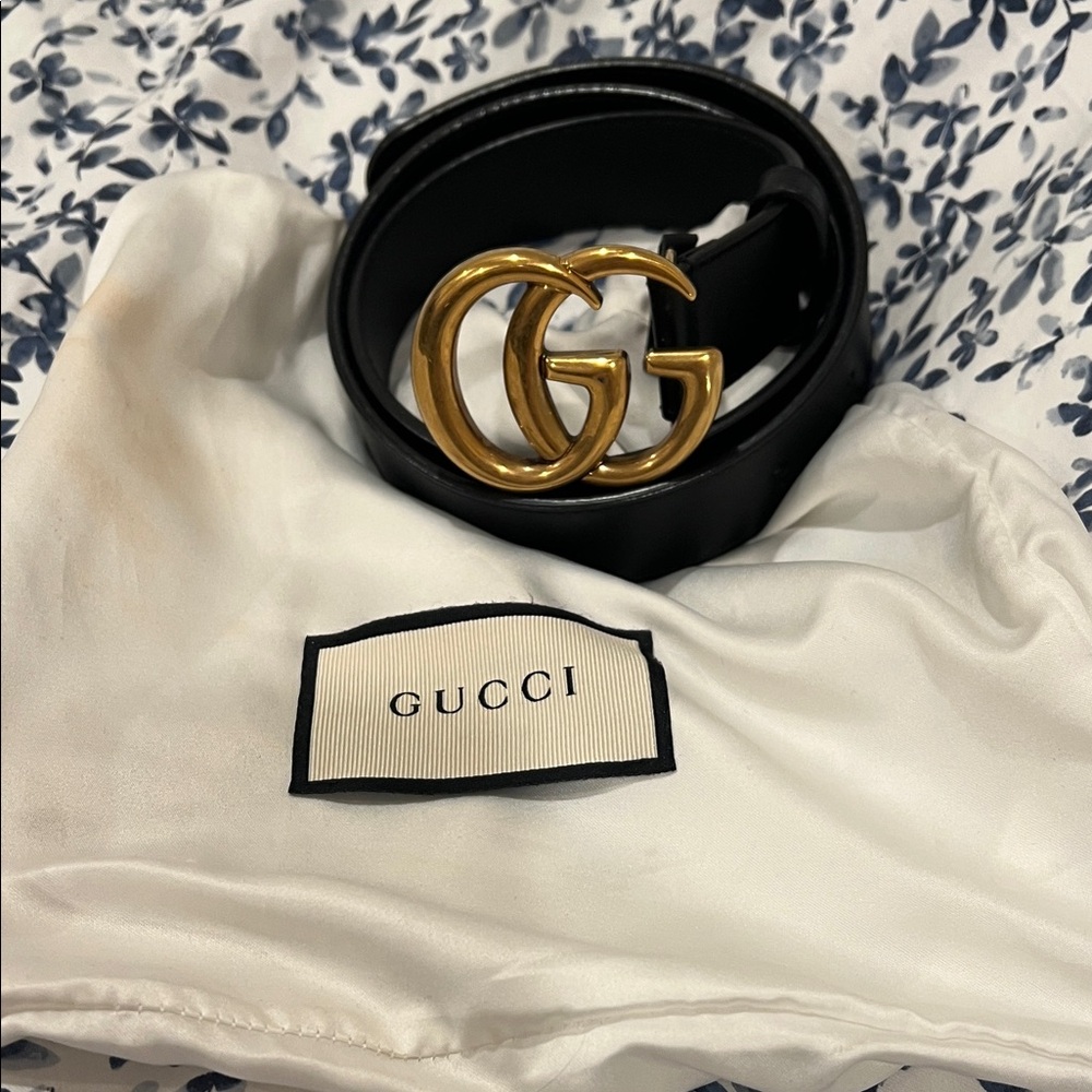 Gucci Women's Belt with Gold GG Buckle